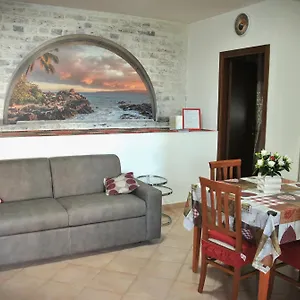 Di Giorgia , Fiumicino Italia